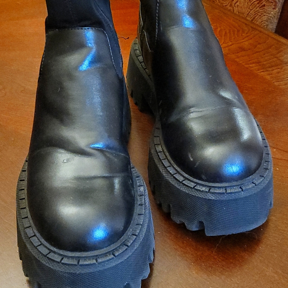 ZARA platform COMBAT Booties